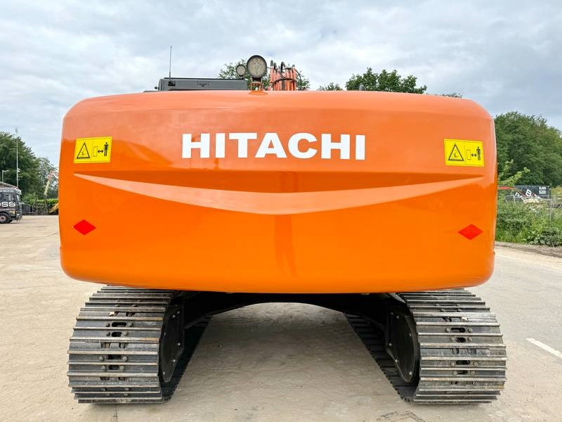 Hitachi ZX220LC-5G / 2025 ULTRA MODEL / ISUZU ENGINE - Excavadora de cadenas: foto 4 Hitachi ZX220LC-5G / 2025 ULTRA MODEL / ISUZU ENGINE - Excavadora de cadenas: foto 4