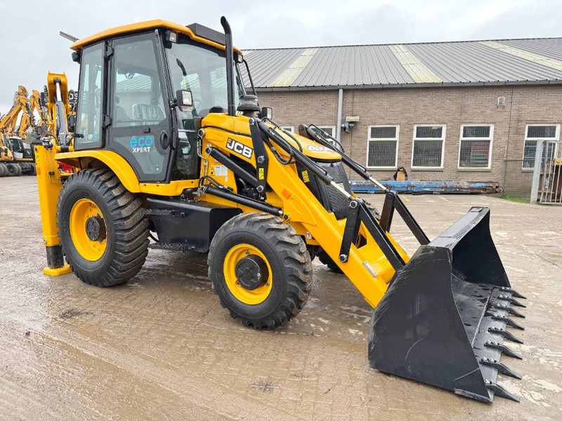 JCB 3DX / 3CX Plus 4WD - New / Unused / Hammer Lines - Retroexcavadora: foto 4 JCB 3DX / 3CX Plus 4WD - New / Unused / Hammer Lines - Retroexcavadora: foto 4