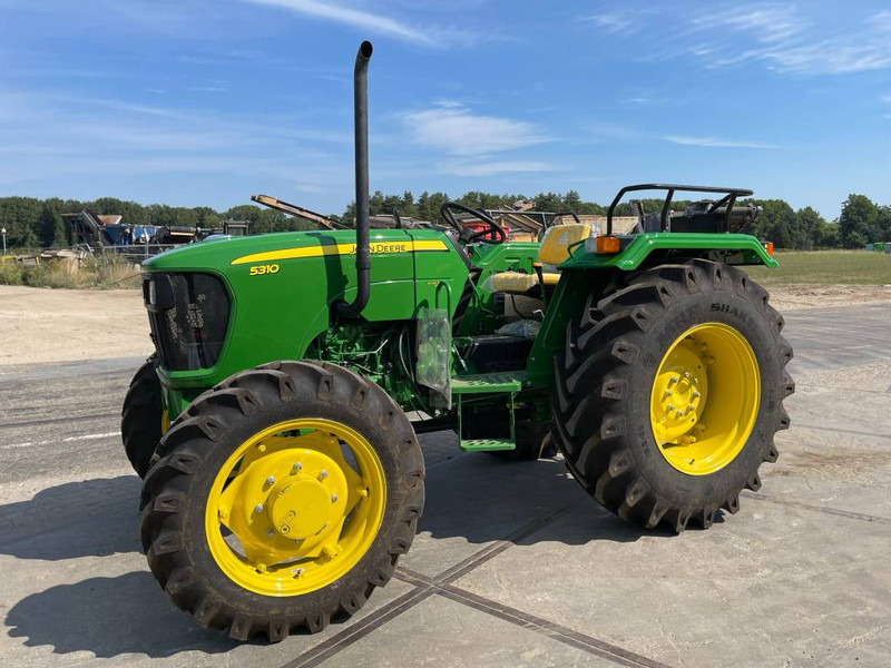 John Deere 5310 4WD - 55hp - New / Unused - Tractor: foto 1 John Deere 5310 4WD - 55hp - New / Unused - Tractor: foto 1