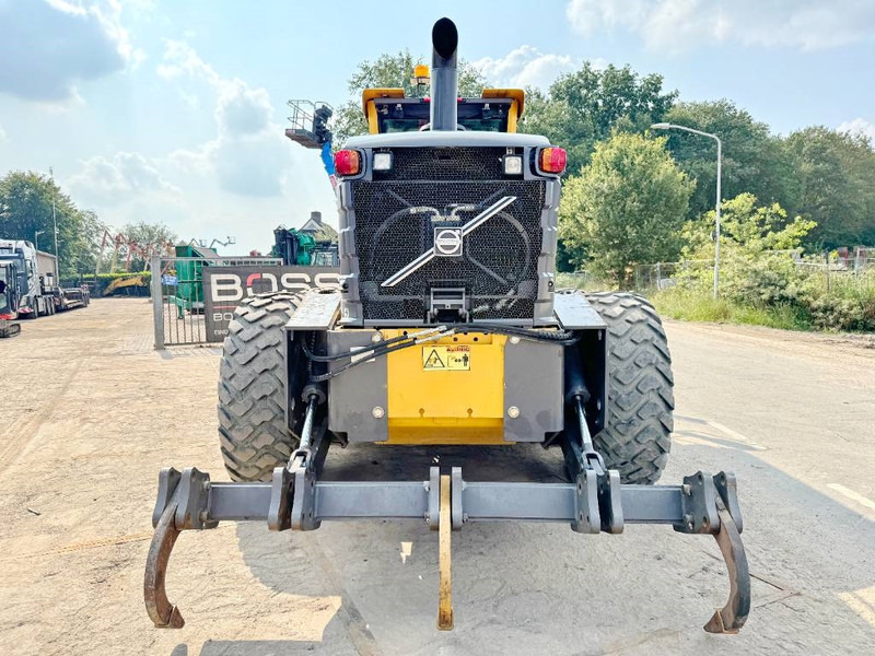 Volvo G970 - 3 Tine Ripper / EPA Certified - Grader: foto 3 Volvo G970 - 3 Tine Ripper / EPA Certified - Grader: foto 3