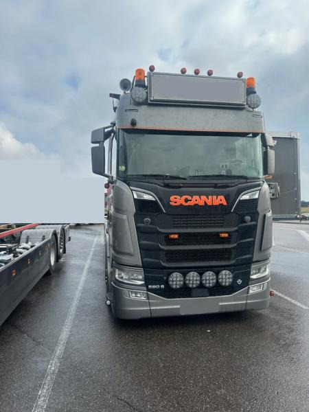 Scania S 590 - Camión portacontenedore/ Intercambiable: foto 1 Scania S 590 - Camión portacontenedore/ Intercambiable: foto 1