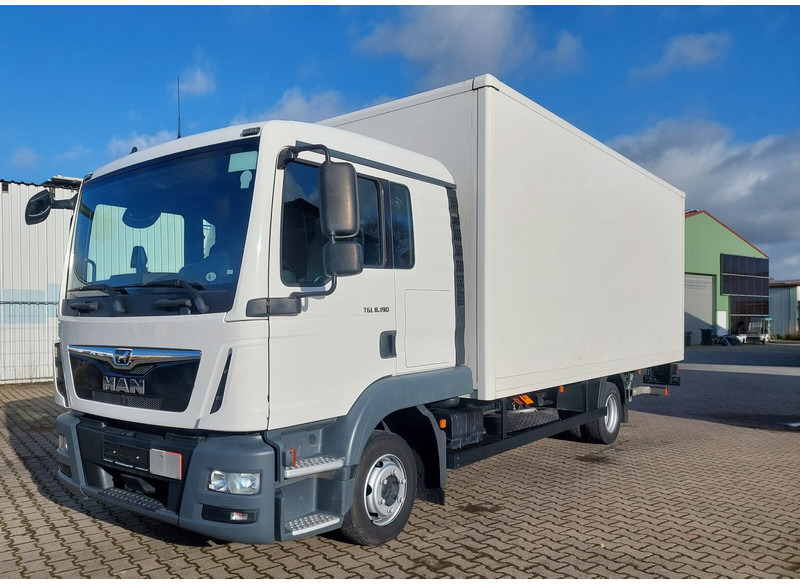 MAN TGL 8.190 L gFH Koffer LBW AHK (25) TÜV NEU - Camión caja cerrada: foto 1 MAN TGL 8.190 L gFH Koffer LBW AHK (25) TÜV NEU - Camión caja cerrada: foto 1