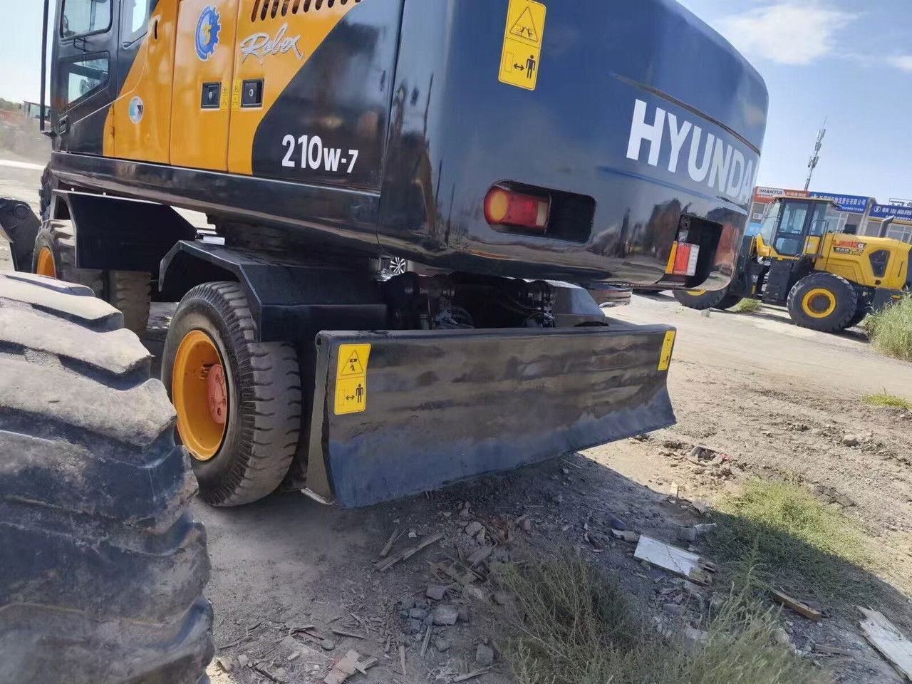 Hyundai R210-7 / Cummins / 1800MTH / Works Great Like NEW - Excavadora de ruedas: foto 5 Hyundai R210-7 / Cummins / 1800MTH / Works Great Like NEW - Excavadora de ruedas: foto 5
