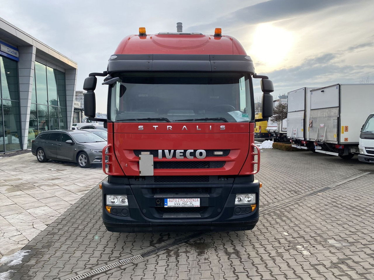 IVECO Stralis 360 AT 190 / Euro 5 / NEW Service / Long Frame - Camión chasis: foto 4 IVECO Stralis 360 AT 190 / Euro 5 / NEW Service / Long Frame - Camión chasis: foto 4