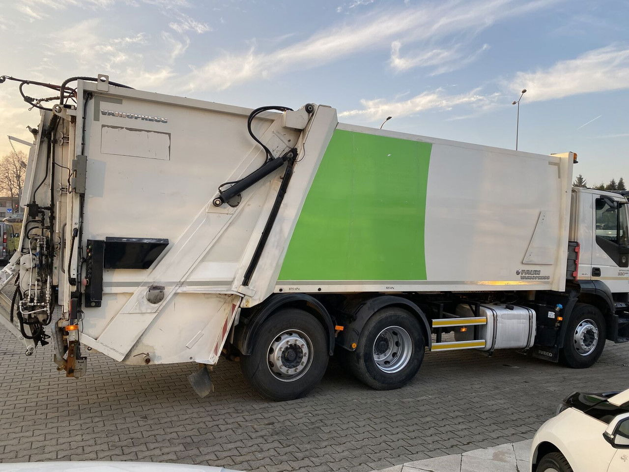 Leasing de Iveco Stralis 330 EEV / Faun Vario Press 11 / Service NEW / TOP  Iveco Stralis 330 EEV / Faun Vario Press 11 / Service NEW / TOP: foto 6
