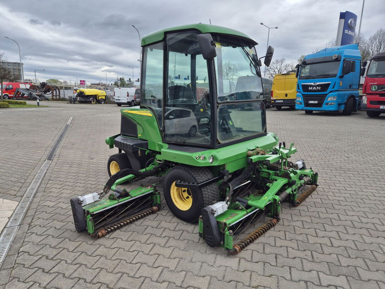 JOHN DEERE 1905 4WD / 2010 / Serviced / Cabin - Cortacésped: foto 4 JOHN DEERE 1905 4WD / 2010 / Serviced / Cabin - Cortacésped: foto 4
