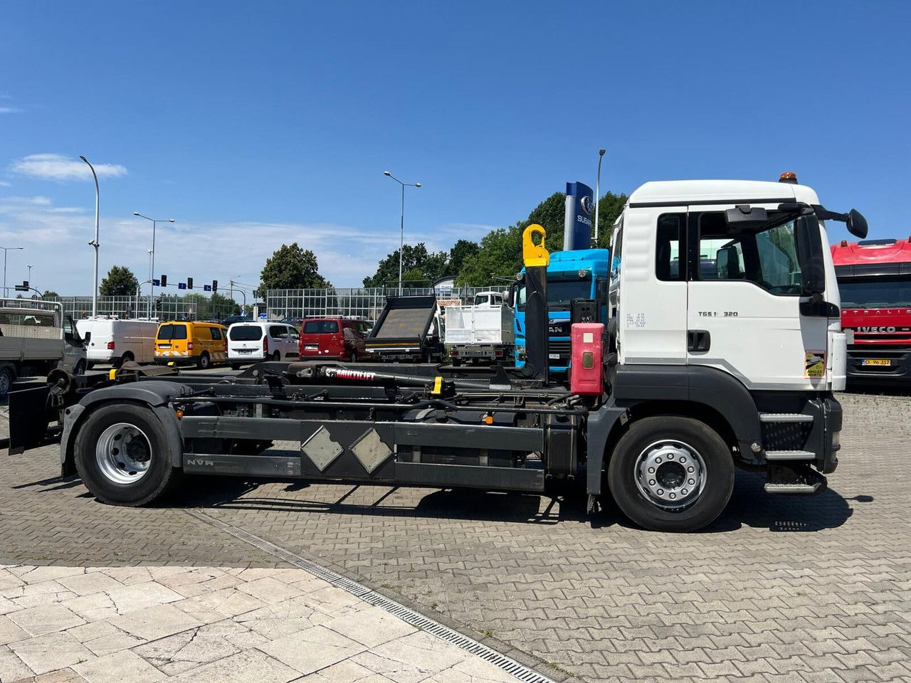 MAN TGS 18.320 / Multilift Joab / BIG Wheelbase - Camión portacontenedore/ Intercambiable: foto 4 MAN TGS 18.320 / Multilift Joab / BIG Wheelbase - Camión portacontenedore/ Intercambiable: foto 4