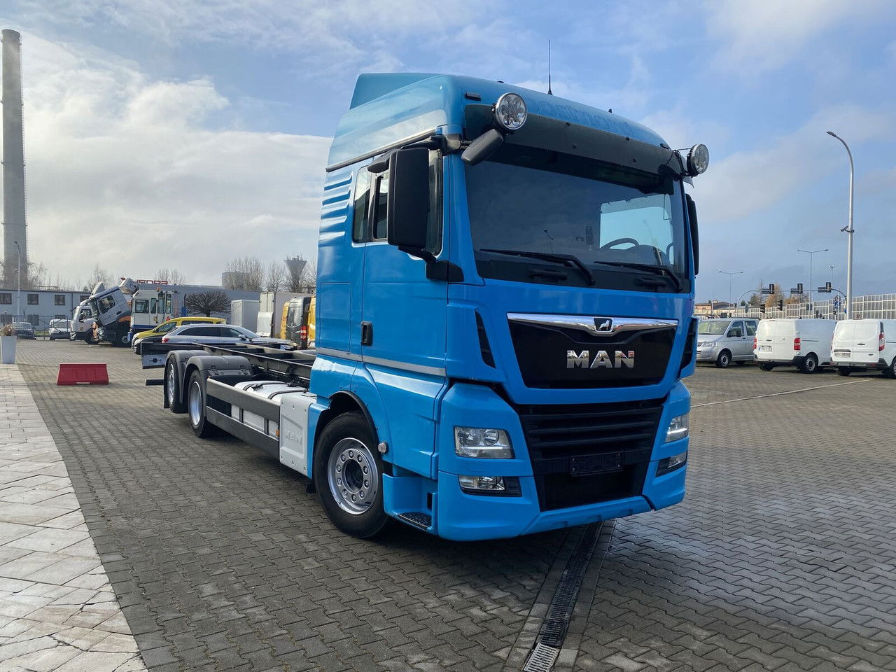 MAN TGX 26.500 NEW Service AT MAN / Frame - Camión chasis: foto 4 MAN TGX 26.500 NEW Service AT MAN / Frame - Camión chasis: foto 4