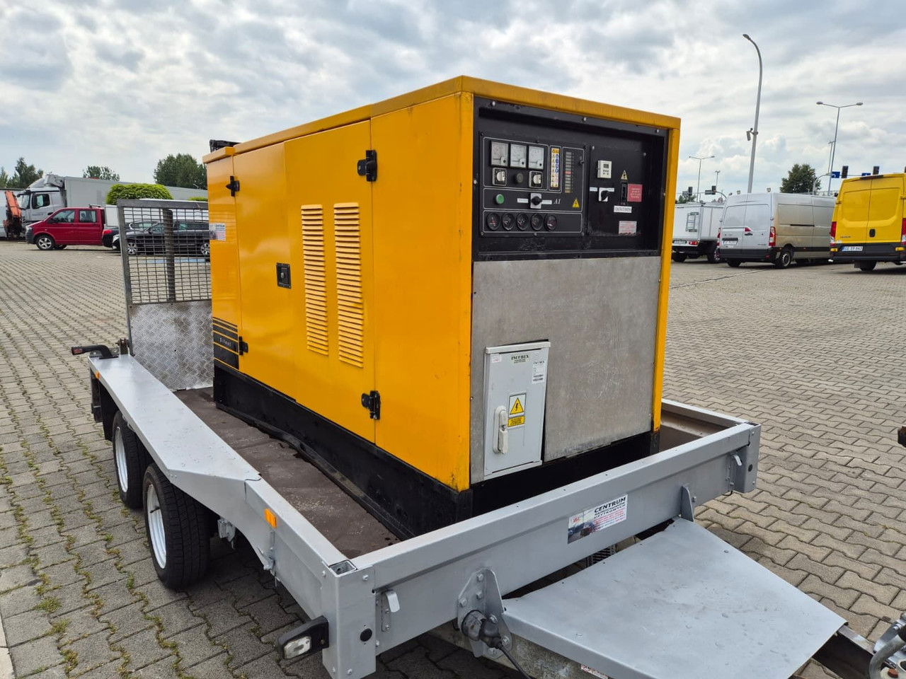 SDMO NS 60 WM / 1 OWNER / LOW MTH - Generador industriale: foto 4 SDMO NS 60 WM / 1 OWNER / LOW MTH - Generador industriale: foto 4