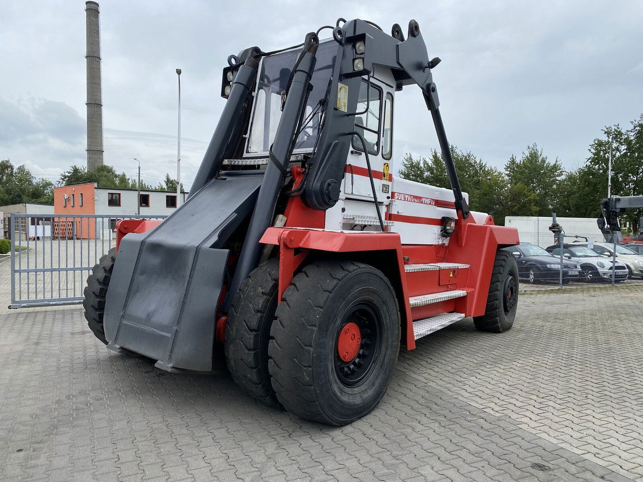 SVETRUCK Svetruck TMF 12/9 HB / 1 Owner / Elme Spreader / Wood LOG A RM - Reach stacker: foto 4 SVETRUCK Svetruck TMF 12/9 HB / 1 Owner / Elme Spreader / Wood LOG A RM - Reach stacker: foto 4