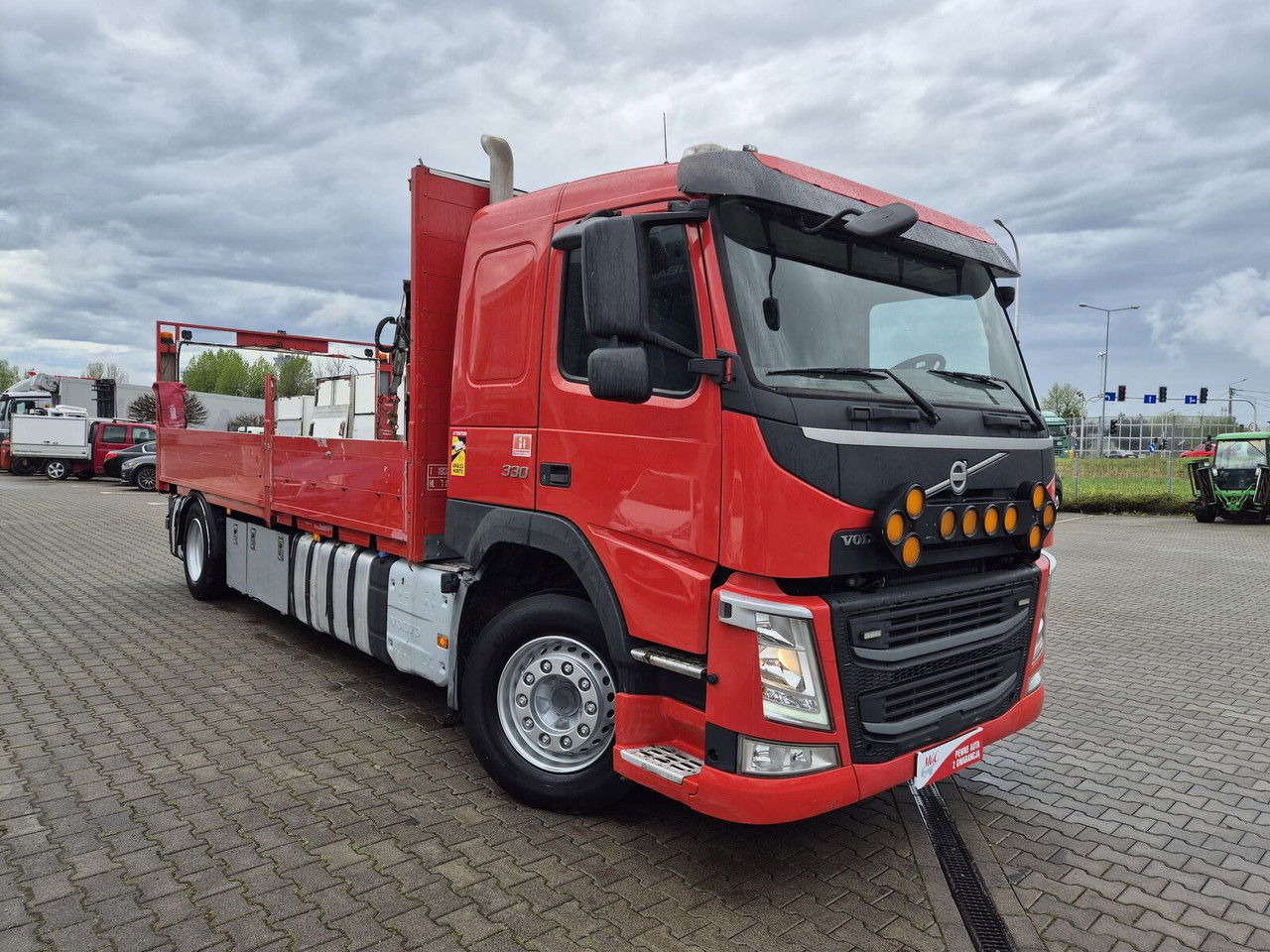 Volvo FM 330 Webasto / HDS Hiab / 1 Owner - Camión caja abierta, Camión grúa: foto 2 Volvo FM 330 Webasto / HDS Hiab / 1 Owner - Camión caja abierta, Camión grúa: foto 2