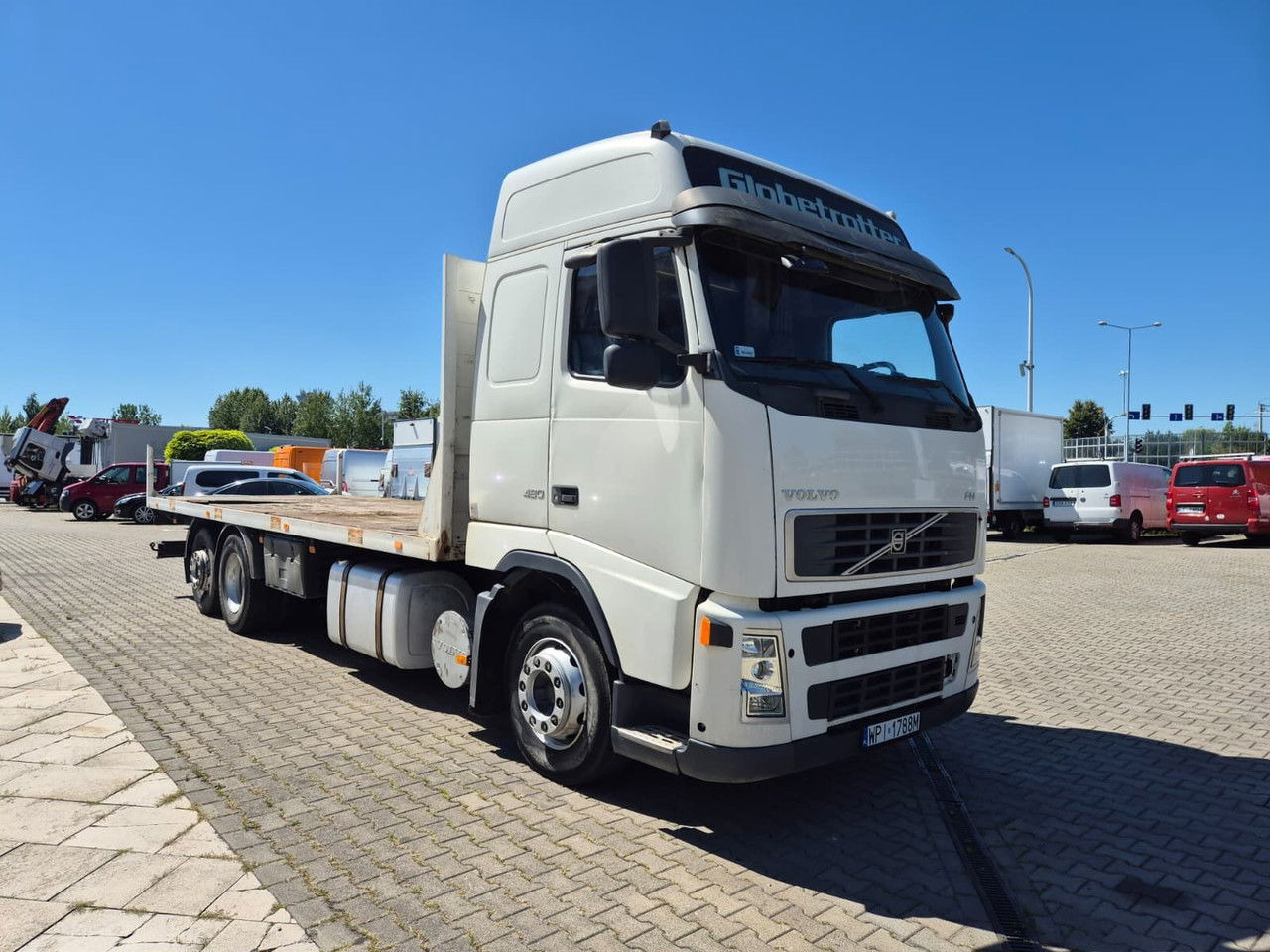 Volvo FM 420 Platform / Works Great - Camión caja abierta: foto 5 Volvo FM 420 Platform / Works Great - Camión caja abierta: foto 5
