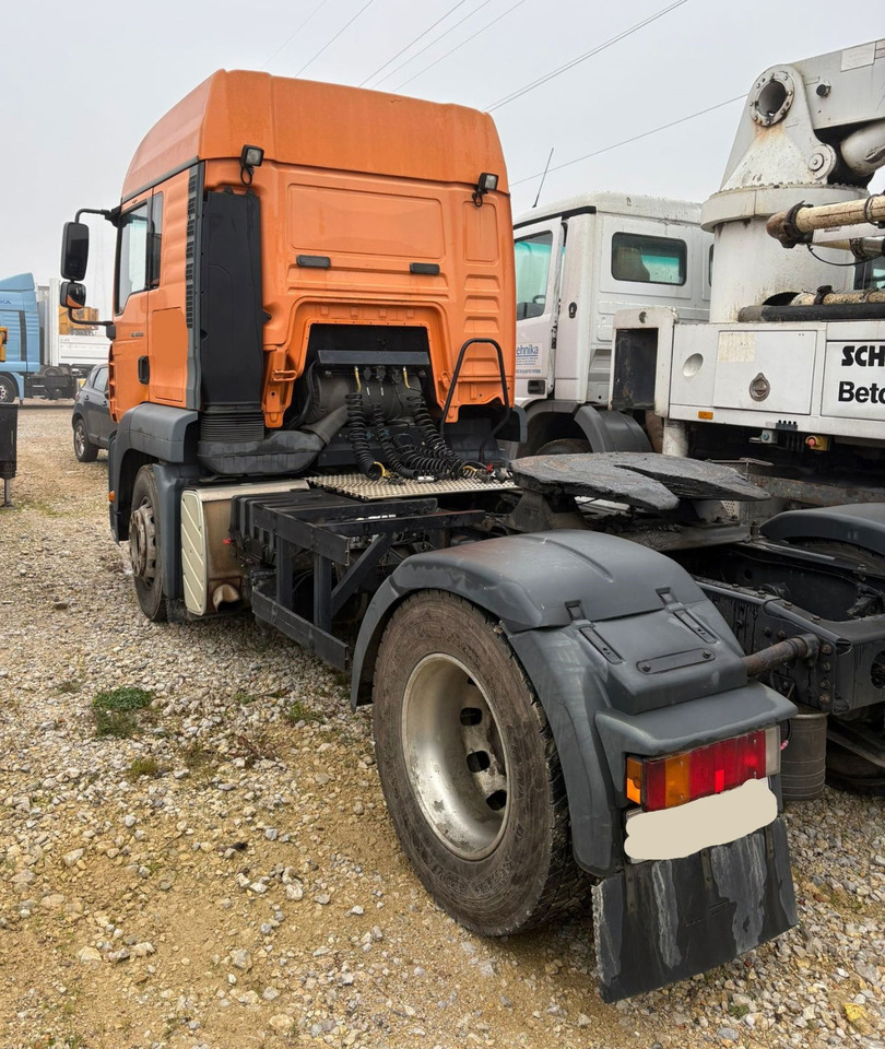 MAN TGA 18.430 4x2 tractor unit - new tyres - Cabeza tractora: foto 3 MAN TGA 18.430 4x2 tractor unit - new tyres - Cabeza tractora: foto 3