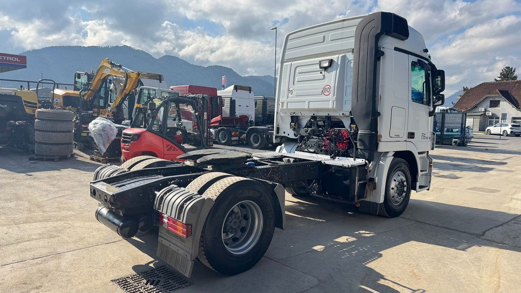 Mercedes-Benz Actros 1841 LS 4x2 tractor unit - retarder - Cabeza tractora: foto 5 Mercedes-Benz Actros 1841 LS 4x2 tractor unit - retarder - Cabeza tractora: foto 5