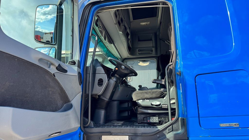 Cabeza tractora Mercedes-Benz Actros 1844 4x2 tractor unit - retarder: foto 21 Cabeza tractora Mercedes-Benz Actros 1844 4x2 tractor unit - retarder: foto 21