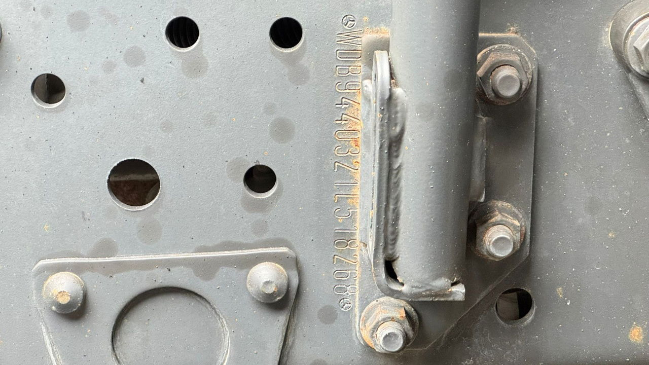 Leasing de  Mercedes-Benz Axor 1836 4x2 tipper hydraulics Mercedes-Benz Axor 1836 4x2 tipper hydraulics: foto 25