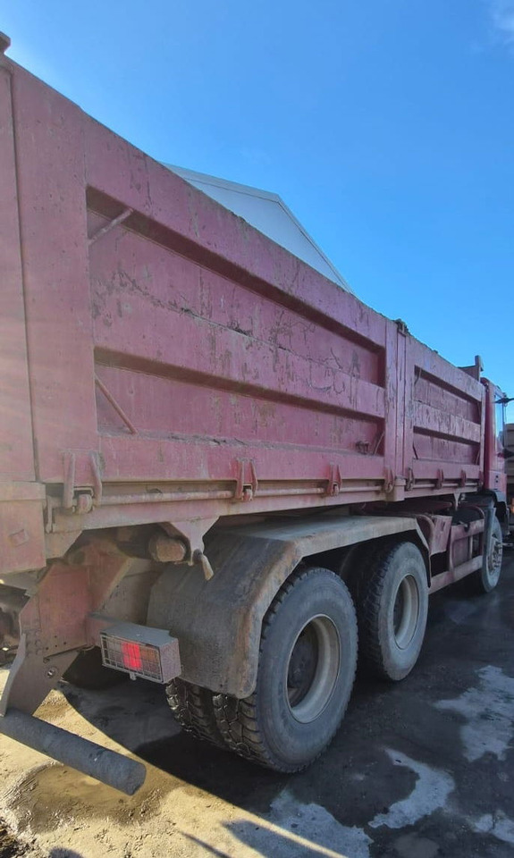 Iveco Eurotrakker MP 380 42H 6x4 - tipper - Camión volquete: foto 4 Iveco Eurotrakker MP 380 42H 6x4 - tipper - Camión volquete: foto 4