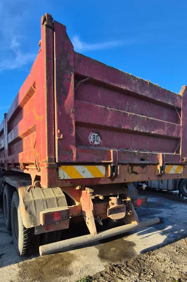 Iveco Eurotrakker MP 380 42H 6x4 - tipper - Camión volquete: foto 5 Iveco Eurotrakker MP 380 42H 6x4 - tipper - Camión volquete: foto 5