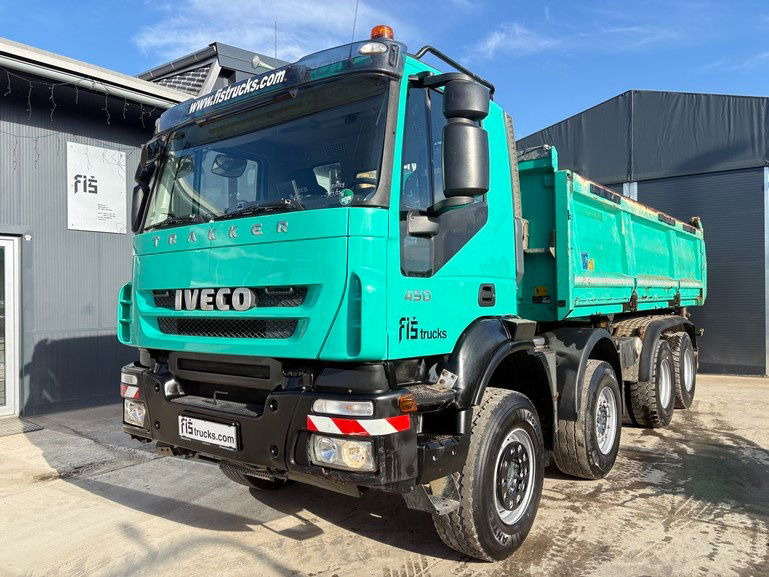Iveco Trakker AD340T45 8x4 bordmatic tipper - retarder - Camión volquete: foto 1 Iveco Trakker AD340T45 8x4 bordmatic tipper - retarder - Camión volquete: foto 1