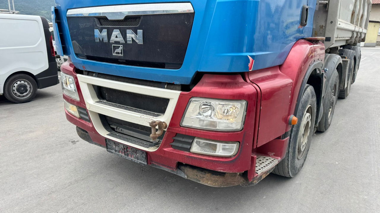 MAN TGS 35.480 8x4 HL-6 bordmatic tipper - euro 5 - Camión volquete: foto 2 MAN TGS 35.480 8x4 HL-6 bordmatic tipper - euro 5 - Camión volquete: foto 2