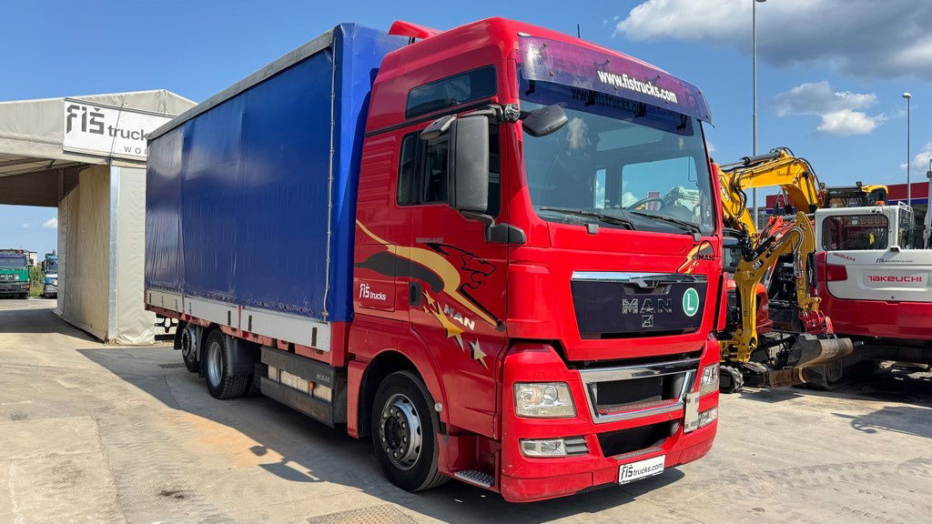 MAN TGX 26.440 6x2 box truck - retarder - lifting+steering axle - Camión caja cerrada: foto 3 MAN TGX 26.440 6x2 box truck - retarder - lifting+steering axle - Camión caja cerrada: foto 3