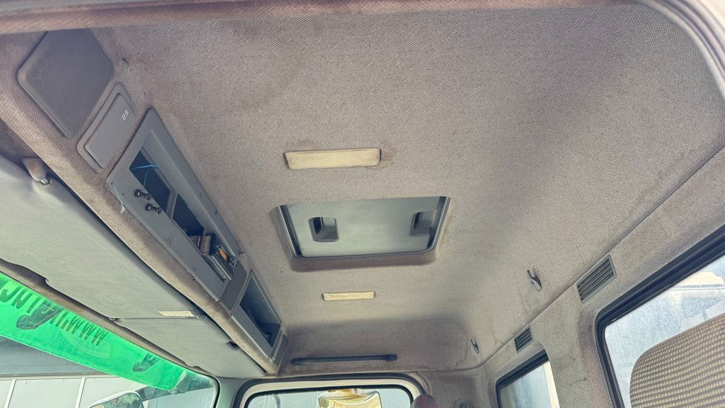 Camión chasis Mercedes-Benz Actros 3331 B 6x4 chassis - big axle: foto 30 Camión chasis Mercedes-Benz Actros 3331 B 6x4 chassis - big axle: foto 30