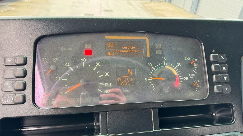 Camión chasis Mercedes-Benz Actros 3331 B 6x4 chassis - big axle: foto 26 Camión chasis Mercedes-Benz Actros 3331 B 6x4 chassis - big axle: foto 26