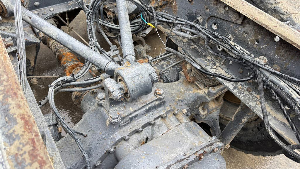 Camión chasis Mercedes-Benz Actros 3331 B 6x4 chassis - big axle: foto 15 Camión chasis Mercedes-Benz Actros 3331 B 6x4 chassis - big axle: foto 15