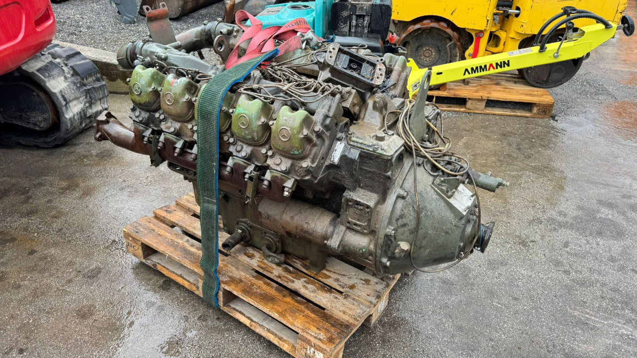 Mercedes-Benz Engine V10 - OM 403.1 - nr.2 - Otros maquinaria: foto 5 Mercedes-Benz Engine V10 - OM 403.1 - nr.2 - Otros maquinaria: foto 5