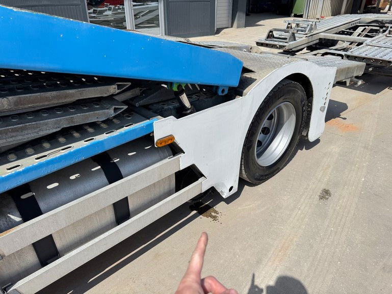 Renault Premium 460 4x2 LKW transporter + rolfo trailer - Camión portavehículos: foto 3 Renault Premium 460 4x2 LKW transporter + rolfo trailer - Camión portavehículos: foto 3