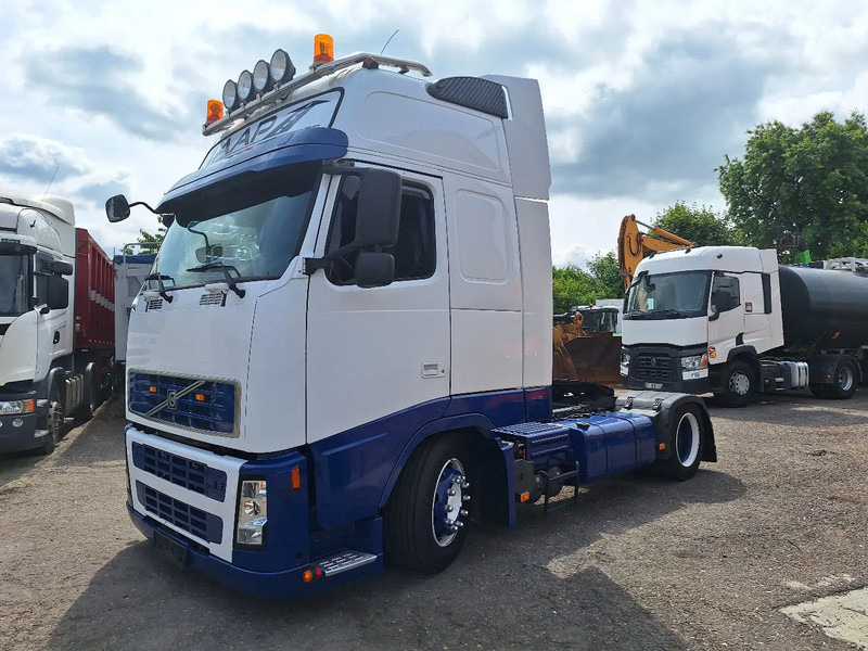 Volvo FH 400 - Cabeza tractora: foto 1 Volvo FH 400 - Cabeza tractora: foto 1