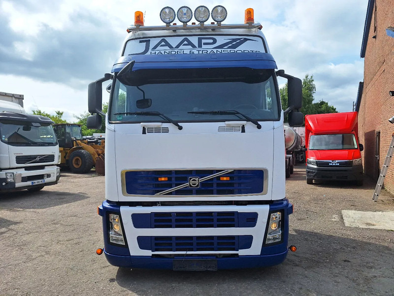 Volvo FH 400 - Cabeza tractora: foto 2 Volvo FH 400 - Cabeza tractora: foto 2