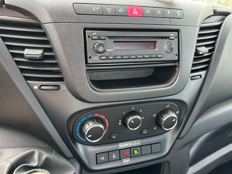 Furgoneta Iveco Daily 35S12 werkhoogte 12 meter APK 17-01-2026: foto 13 Furgoneta Iveco Daily 35S12 werkhoogte 12 meter APK 17-01-2026: foto 13