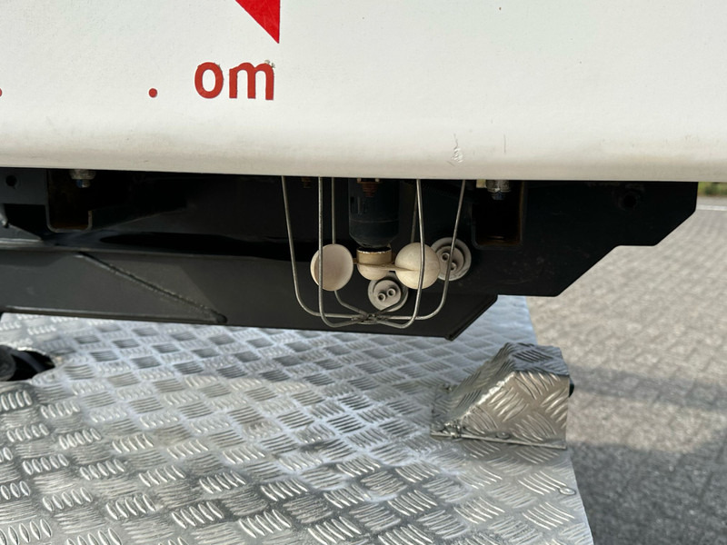 Furgoneta Iveco Daily 35S12 werkhoogte 12 meter APK 17-01-2026: foto 14 Furgoneta Iveco Daily 35S12 werkhoogte 12 meter APK 17-01-2026: foto 14