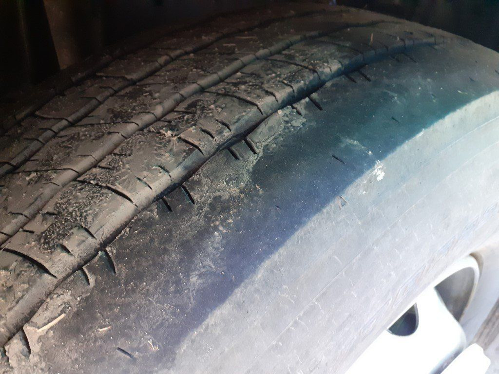 Cabeza tractora MAN TGX18.460 XLX Motorschaden/engine damage: foto 13