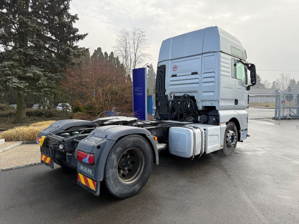 MAN TGX18.500 EURO 6 - Cabeza tractora: foto 4 MAN TGX18.500 EURO 6 - Cabeza tractora: foto 4