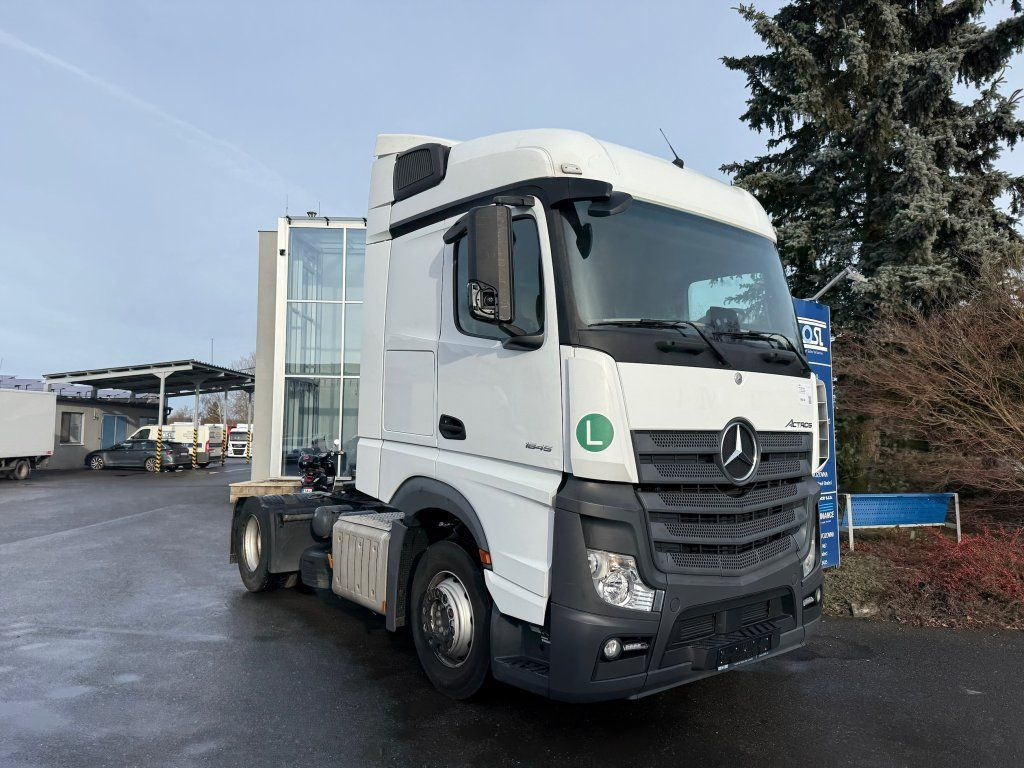 Mercedes-Benz 1845 Actros EURO 6 - Cabeza tractora: foto 3 Mercedes-Benz 1845 Actros EURO 6 - Cabeza tractora: foto 3
