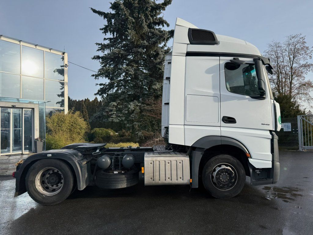 Mercedes-Benz 1845 Actros EURO 6 - Cabeza tractora: foto 3 Mercedes-Benz 1845 Actros EURO 6 - Cabeza tractora: foto 3