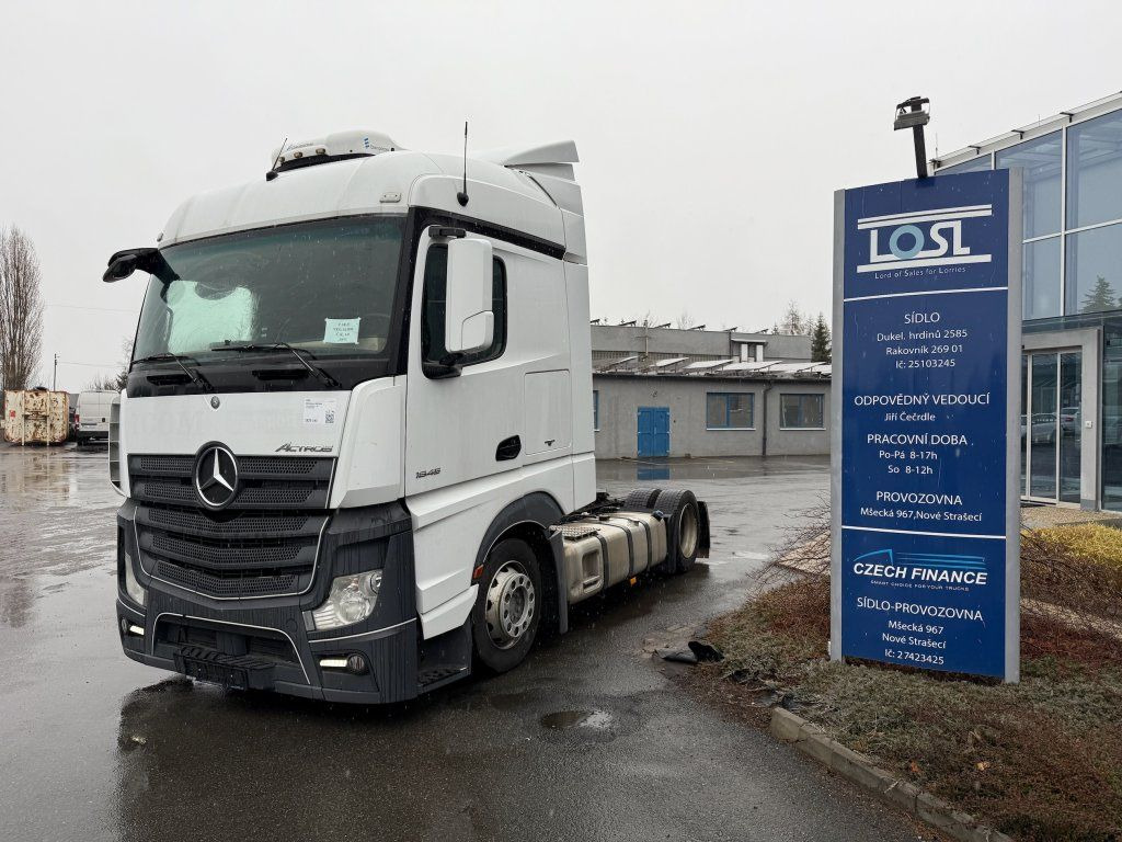 Mercedes-Benz 1845 Actros EURO 6 MEGA/lowdeck - Cabeza tractora: foto 1 Mercedes-Benz 1845 Actros EURO 6 MEGA/lowdeck - Cabeza tractora: foto 1
