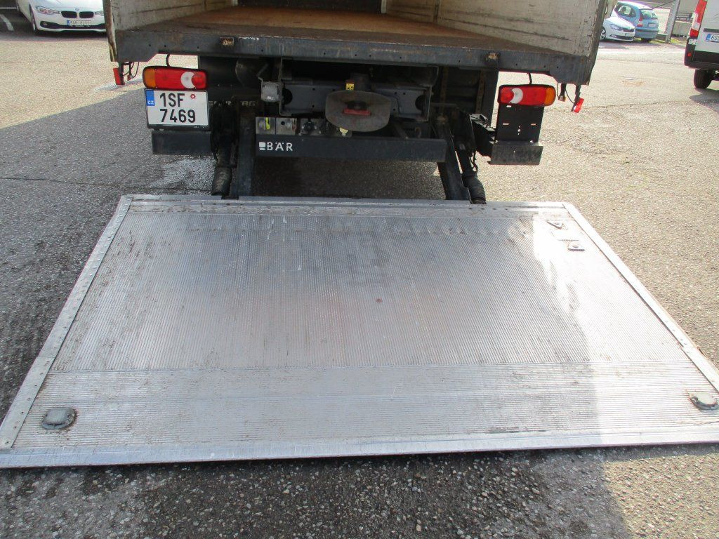 DAF LF 12.260 - Camión lona: foto 5 DAF LF 12.260 - Camión lona: foto 5