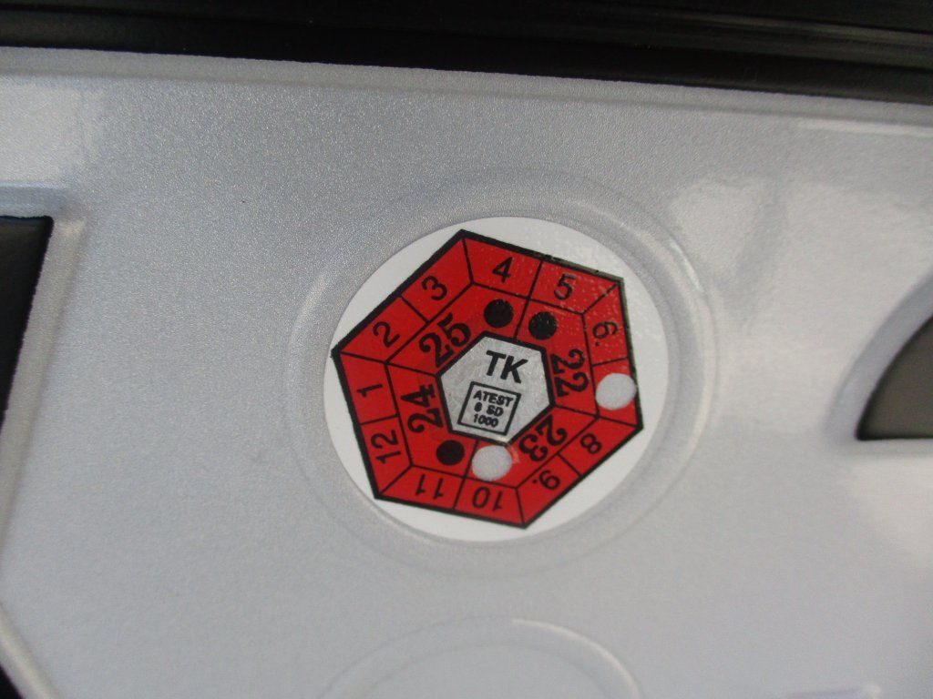 Camión caja cerrada DAF LF 18.290: foto 16