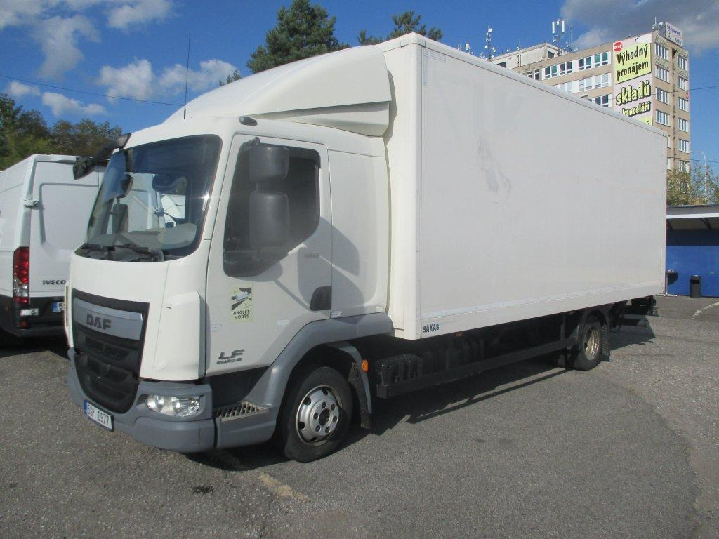 DAF LF 180 mit LBW - Furgoneta caja cerrada: foto 1 DAF LF 180 mit LBW - Furgoneta caja cerrada: foto 1