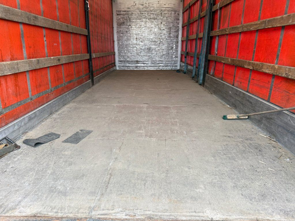 Camión lona DAF LF55.250 EURO 4: foto 20