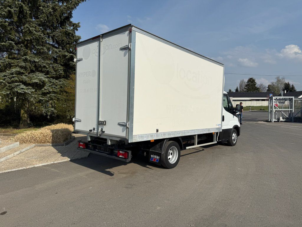 Iveco 35C16 Daily - Furgoneta caja cerrada: foto 4 Iveco 35C16 Daily - Furgoneta caja cerrada: foto 4