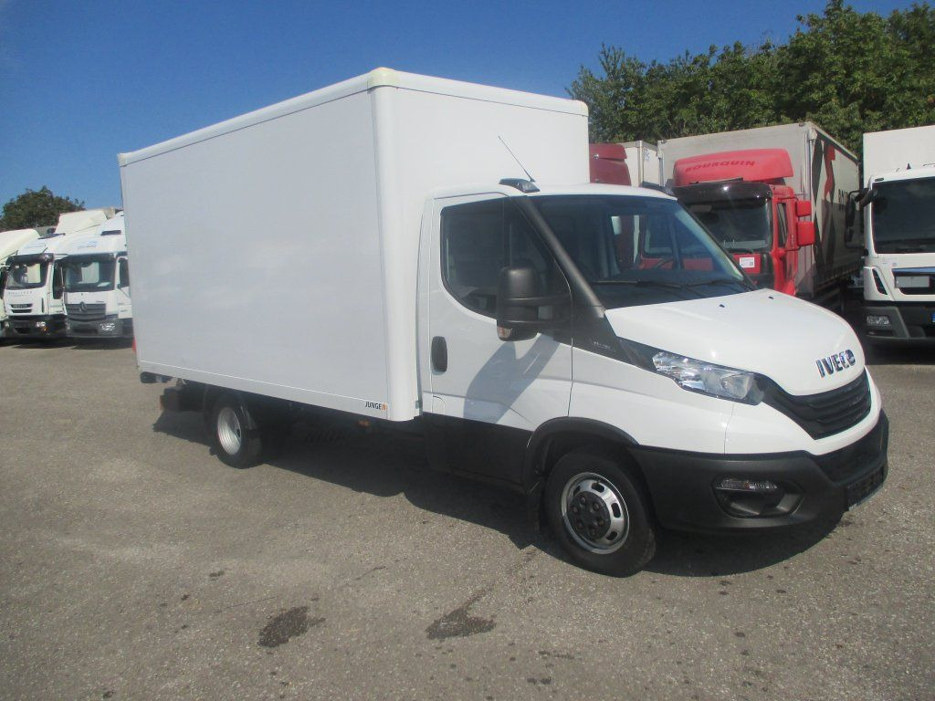 Iveco Daily 35C16 - Furgoneta caja cerrada: foto 3 Iveco Daily 35C16 - Furgoneta caja cerrada: foto 3