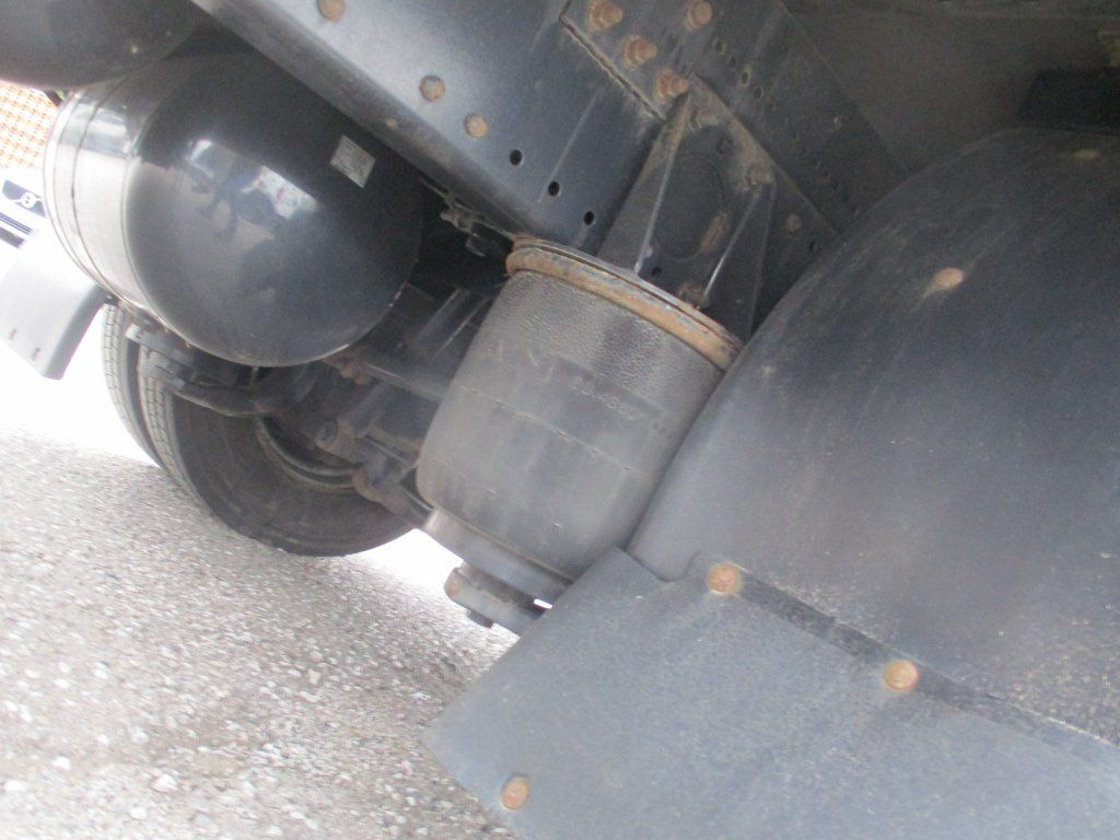 Furgoneta caja cerrada MAN TGL 7.180: foto 8