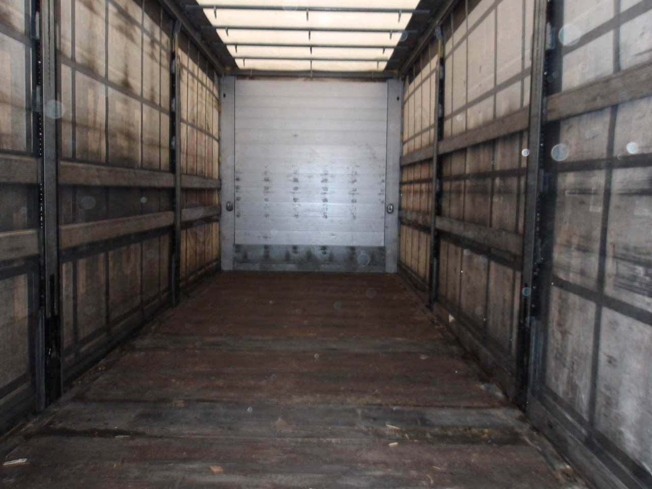 Mercedes-Benz 2548 Actros 6x2 EURO 6 + Schmitz - Camión lona: foto 5 Mercedes-Benz 2548 Actros 6x2 EURO 6 + Schmitz - Camión lona: foto 5