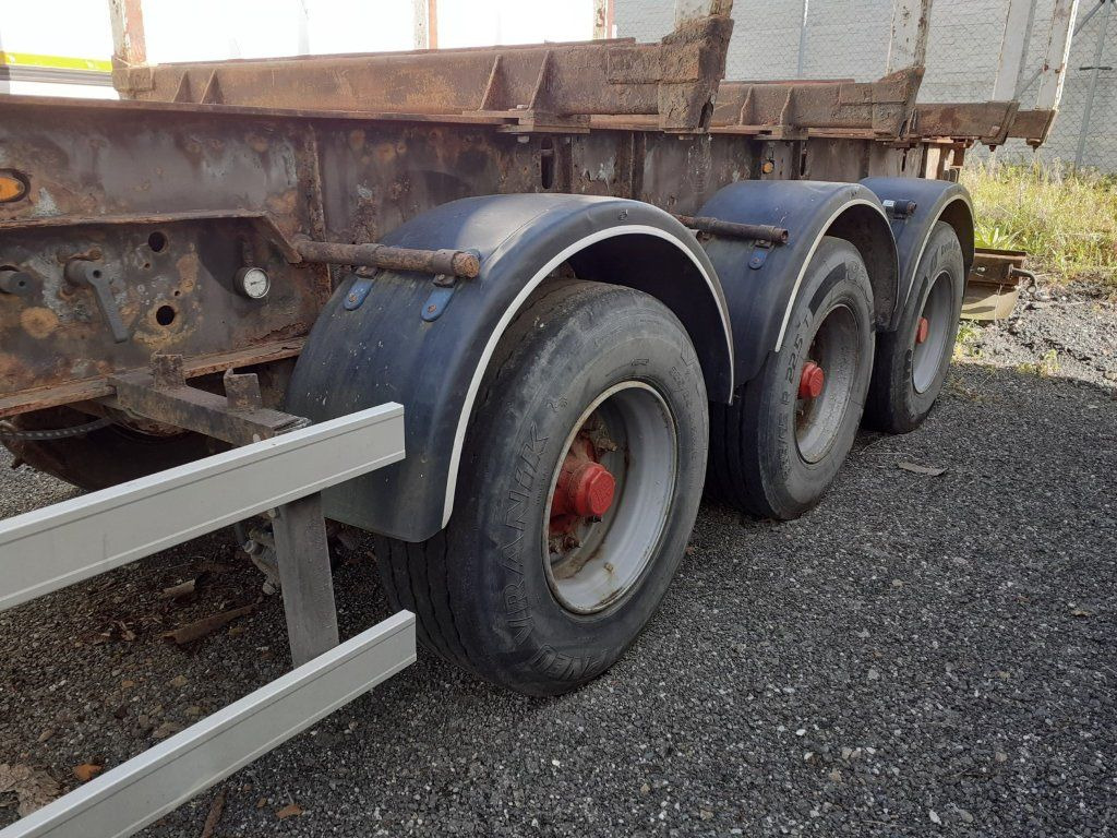 Semirremolque maderero Panav NV39: foto 6 Semirremolque maderero Panav NV39: foto 6