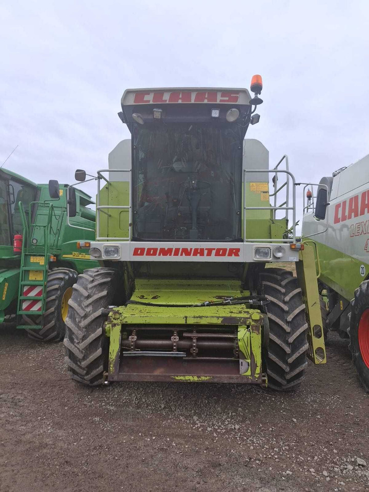 Claas dominator 118 sl Maxi - Cosechadora de granos: foto 5 Claas dominator 118 sl Maxi - Cosechadora de granos: foto 5