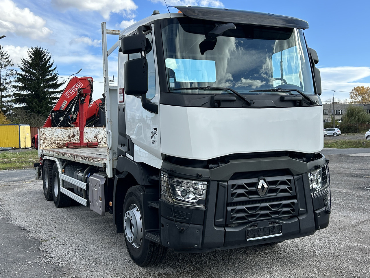 RENAULT C380 6X4 / FASSI F215A + REMOTE / ROTATOR - Camión grúa: foto 5 RENAULT C380 6X4 / FASSI F215A + REMOTE / ROTATOR - Camión grúa: foto 5